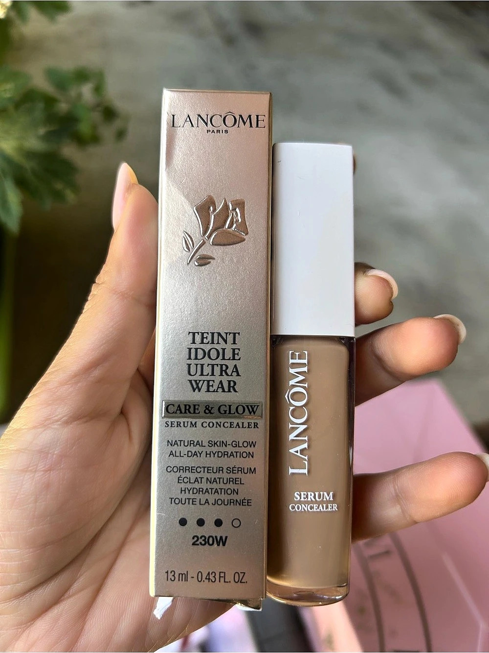 Lancôme Teint Idole Ultra Wear Care & Glow Serum Concealer 230W NWT